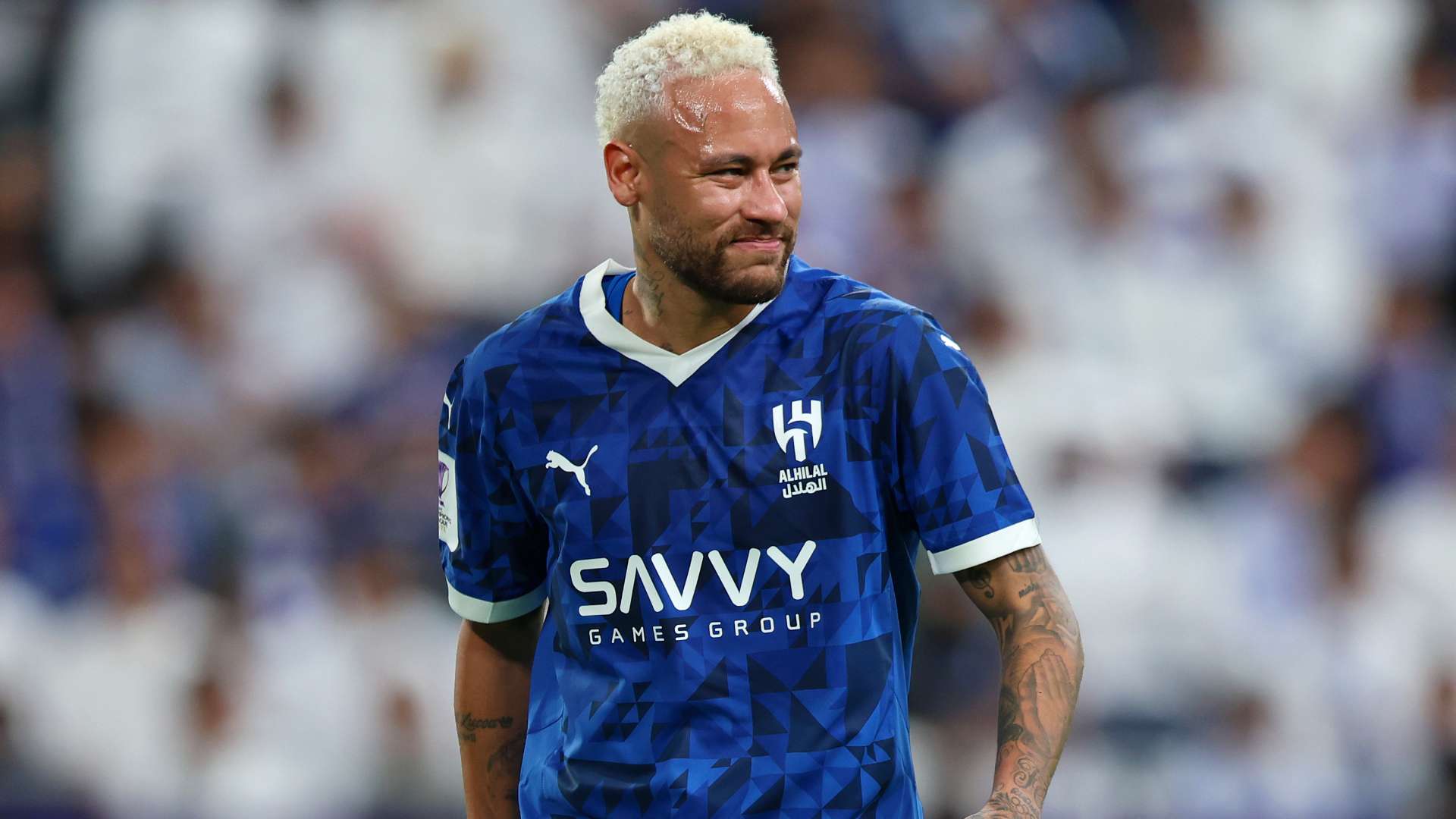 赛中面对更 赛中面对更